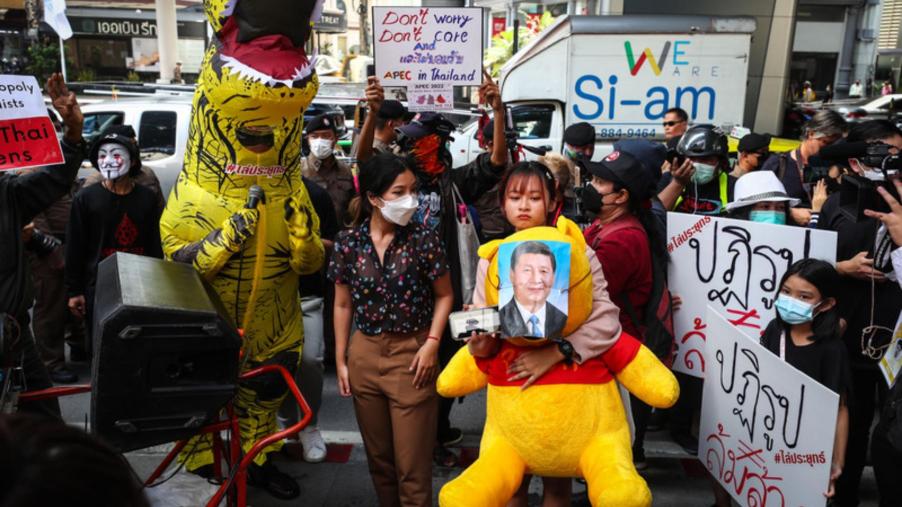 習近平抵曼谷參加APEC　泰國學生抗議一中政策