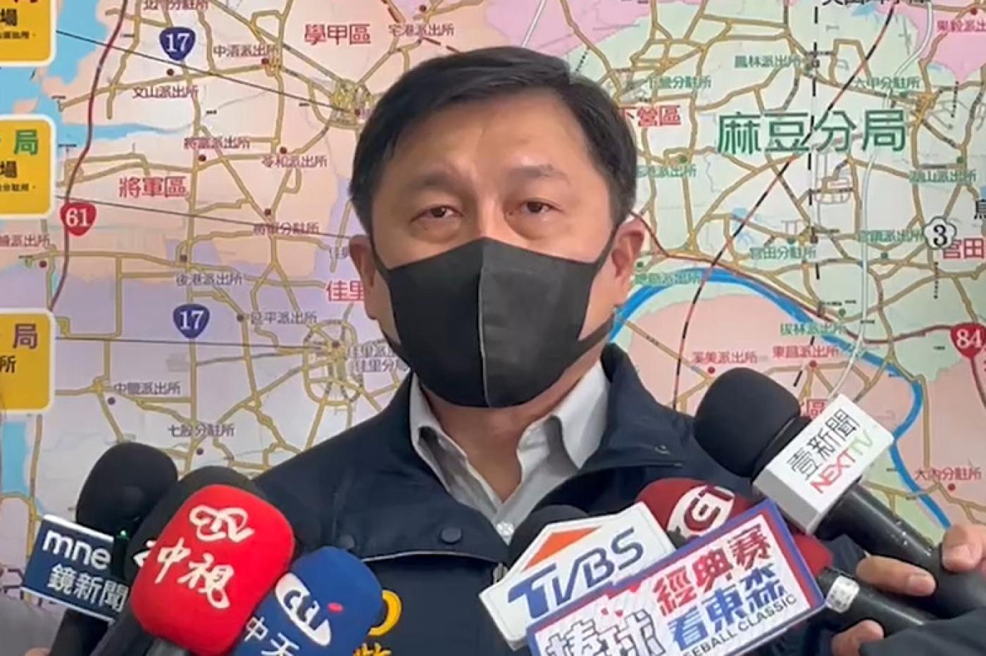 台南市刑警大隊大隊長林宏昇26日接受媒體聯訪表示，台南學甲槍擊案2名嫌疑人初訊供詞避重就輕。中央社