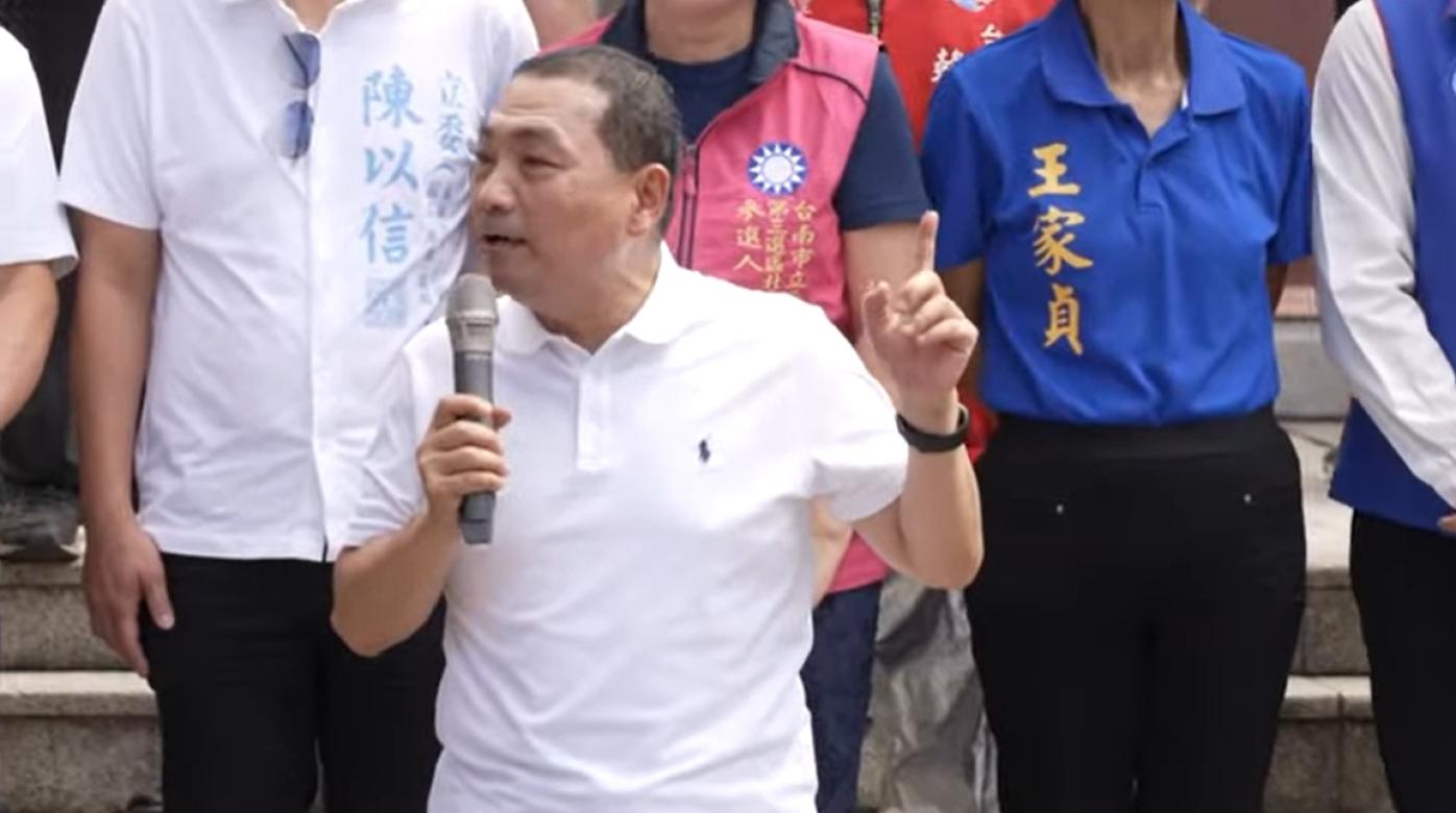 國民黨總統參選人侯友宜12日於台南廟口開講。翻攝畫面