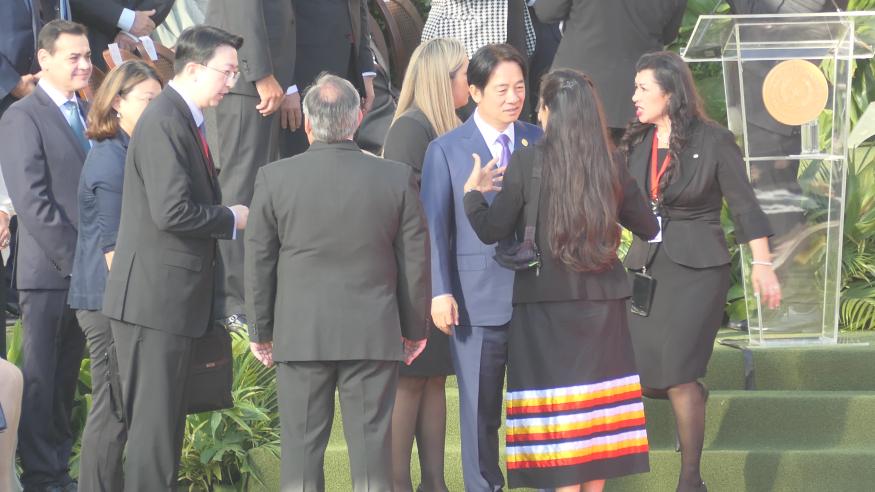 賴清德出訪／出席巴拉圭總統就職典禮與各國政要互動　美內政部長哈蘭主動合照