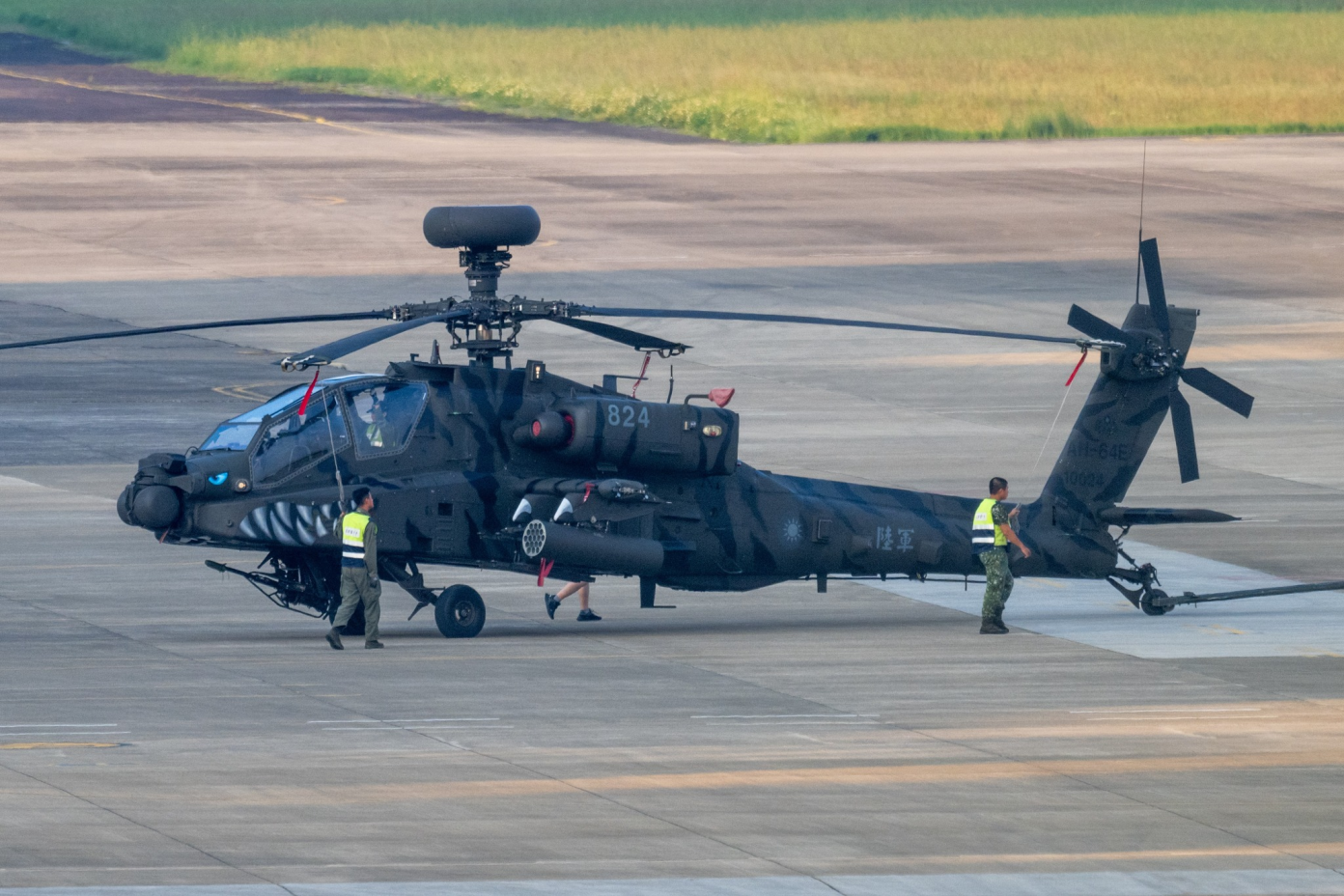 阿帕契攻擊直升機彩繪機終於保住，可以向國人展示。讀者提供　