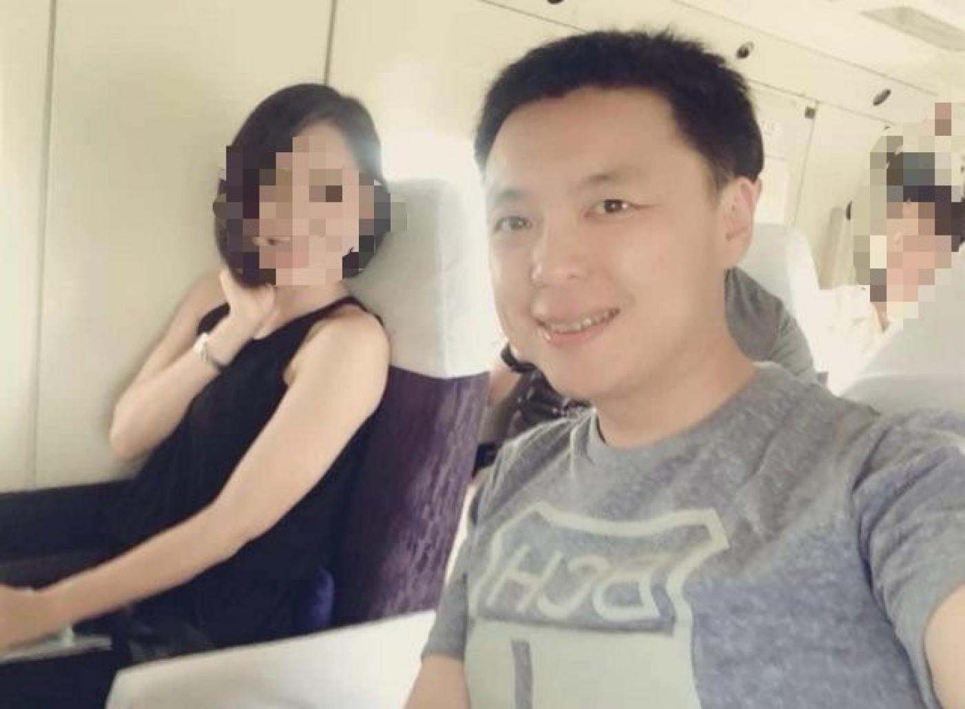 民進黨立委趙天麟(右)和疑似中國籍的張姓小三(左)親密照遭流出。翻攝網路