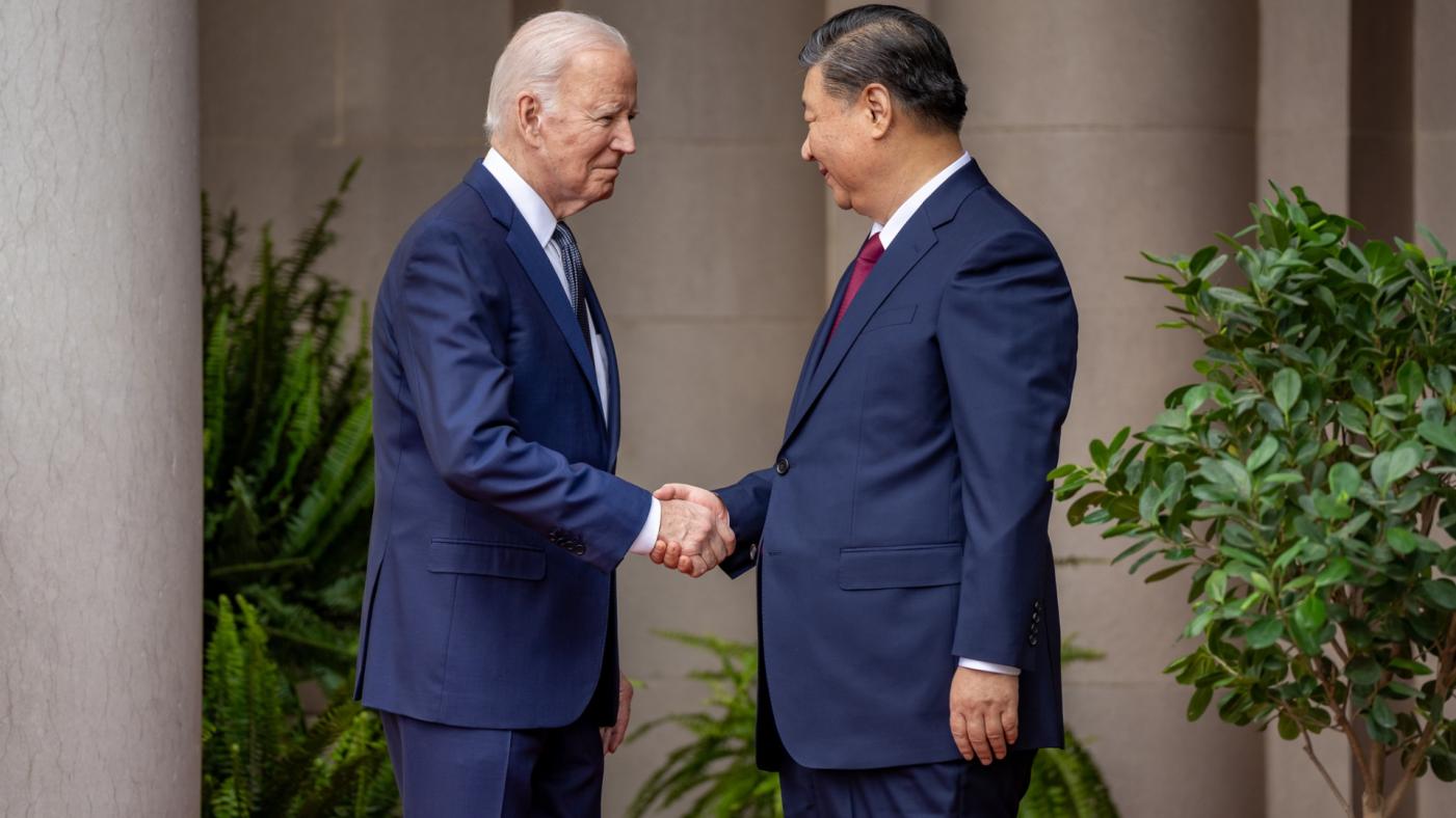 美國總統拜登（左）、中國國家主席習近平15日在美國舊金山會談。翻攝President Joe Biden臉書
