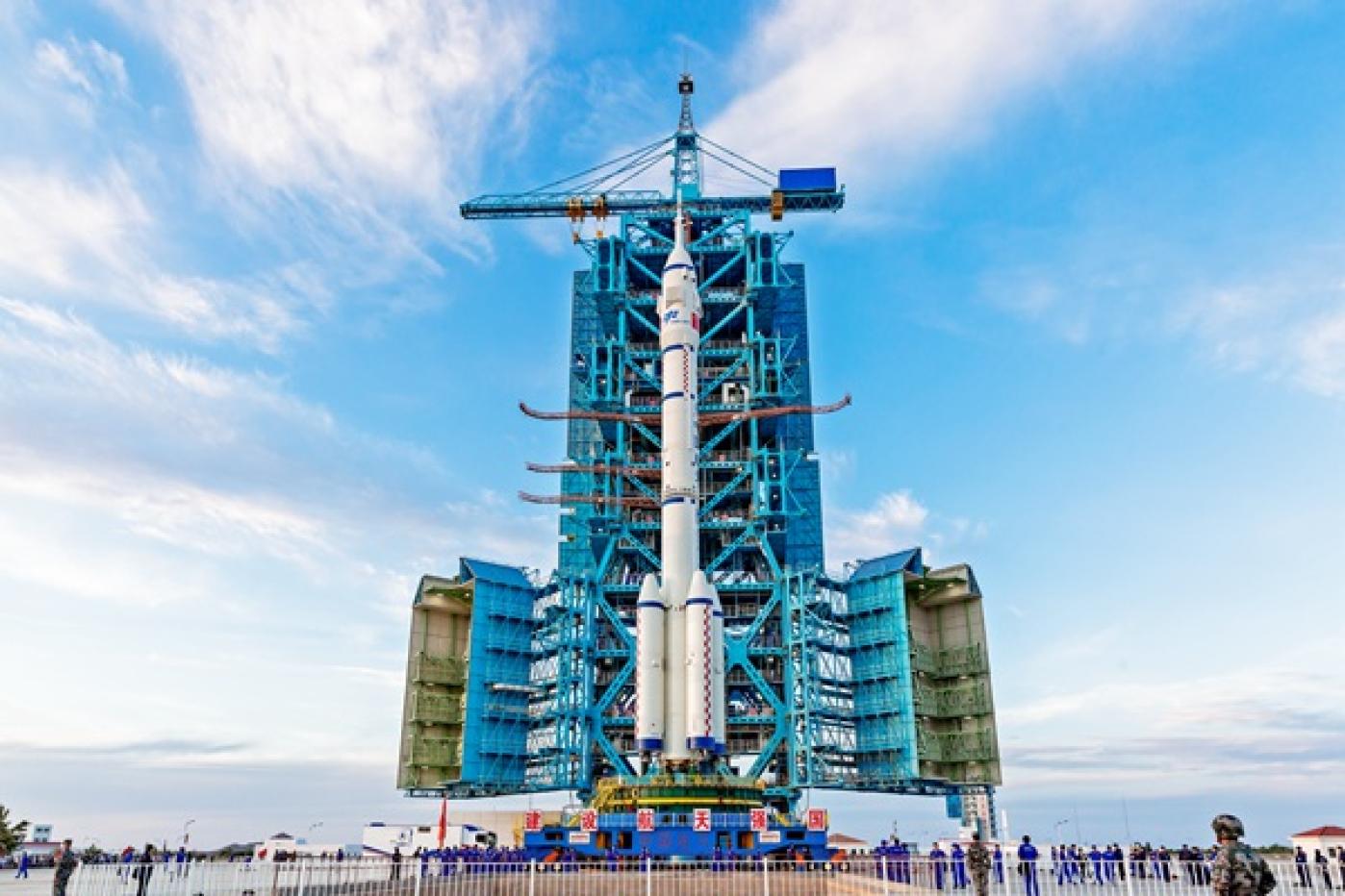 中國酒泉衛星發射中心在不到24小時之內，連續發射航天運載火箭。翻攝酒泉衛星中心網站