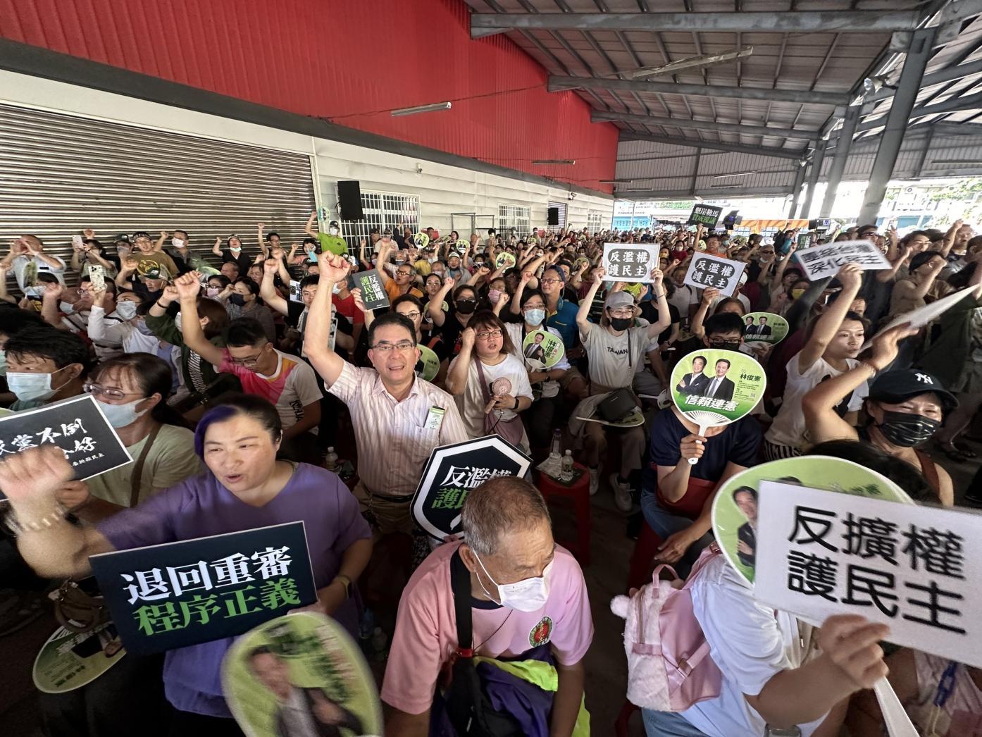 台灣民意基金會民調顯示，51.9％民眾支持行政院對「國會改革」提覆議案。資料照片