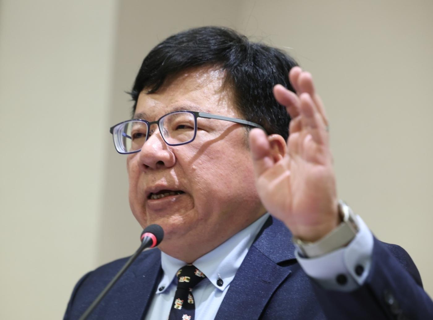 監察院秘書長李俊俋25日表示，國會職權修法已嚴重妨害調查權行使，違反憲法權力分立原則。中央社