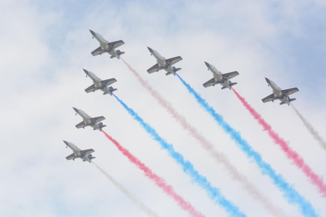 賴清德任內首次主持國軍營區開放，10日校閱空軍四型戰機性能展示。王烱華攝