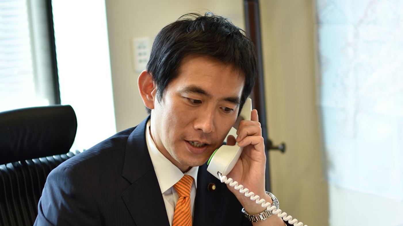 日本自民黨籍前經濟安保大臣小林鷹之。翻攝kobayashi-takayuki.jp網頁