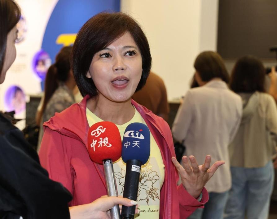 揭白營戰狼當道「胡攪蠻纏」伎倆　游淑慧批：果然母姊會們系出同門  ​​​​​​​