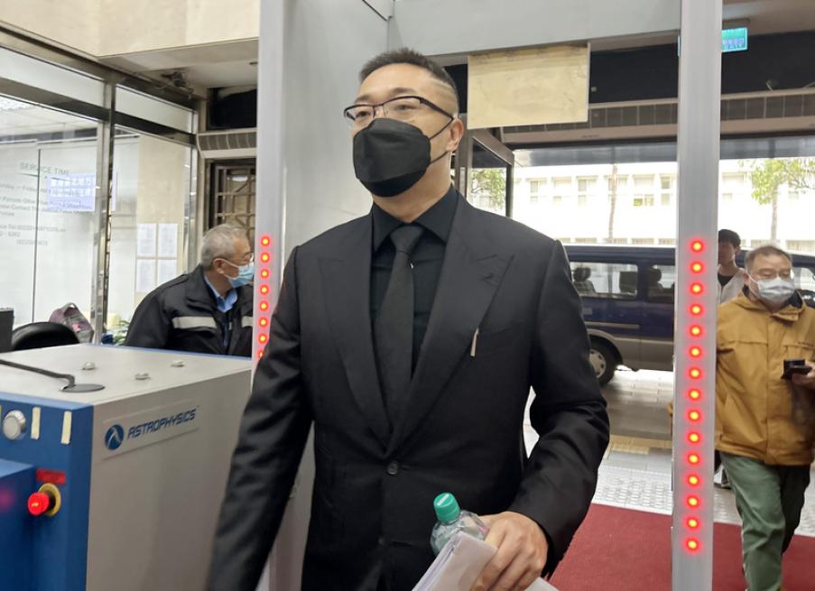 為爭取輕判改口？朱學恒突發道歉文　「坦承」猥褻鍾沛君
