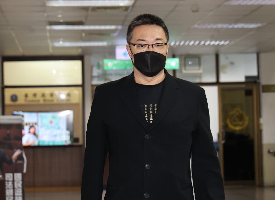 將坐牢！強吻鍾沛君案二審改判11月徒刑不得緩刑　朱學恒：不再上訴