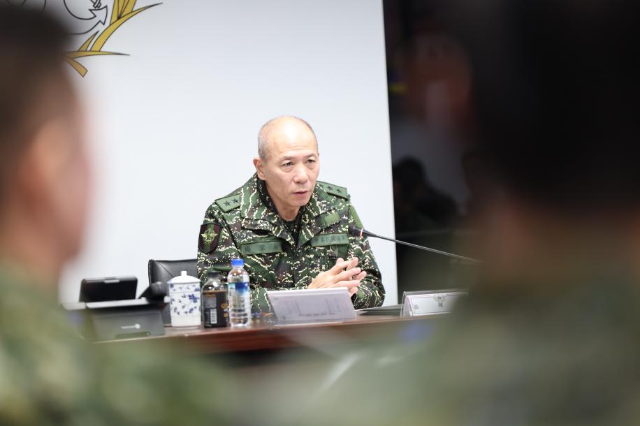 中共開設7處航空保留區到11日　參謀總長梅家樹今解除各級應變中心開設