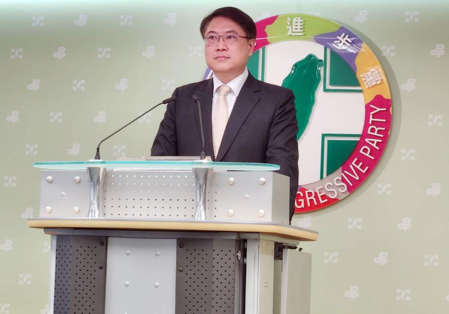 綠批國會戒嚴　藍：林右昌應先對發文挺戒嚴道歉