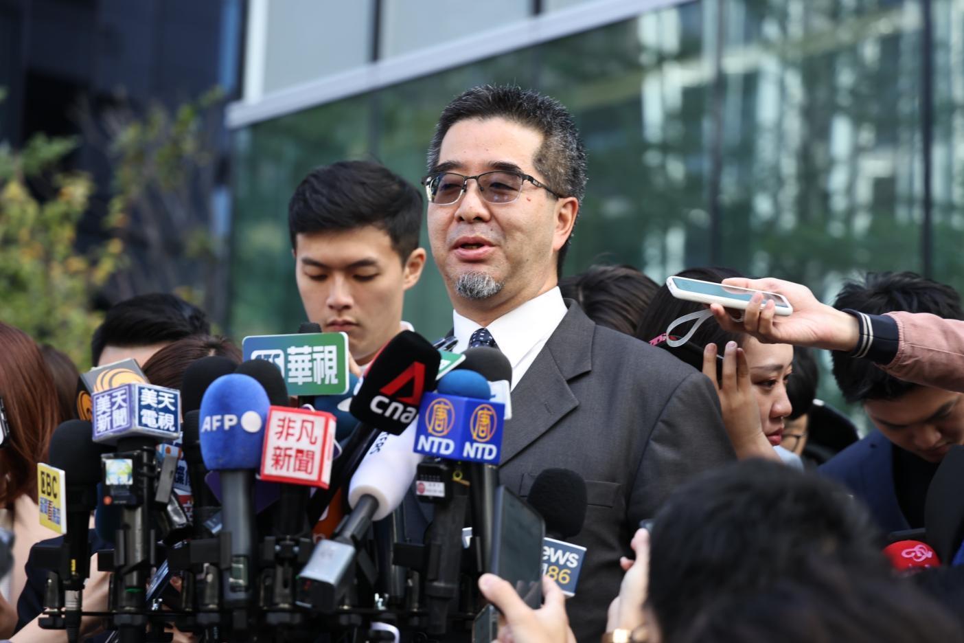 馬英九基金會執行長蕭旭岑今天率40名「大九學堂」青年抵達北京，蕭旭岑於機場接受媒體訪問時表示，兩岸青年交流是兩岸老百姓的共同期待，希望新年兩岸人民能熱絡交流。資料照片／林啟弘攝