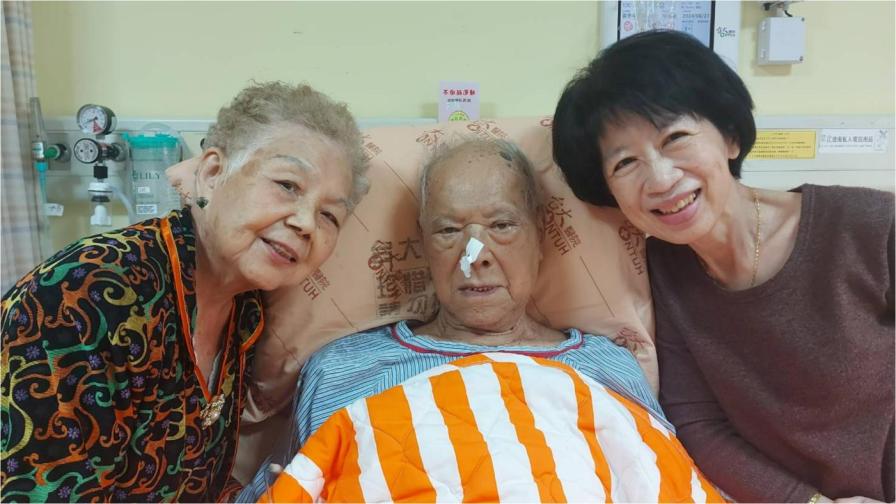 柯文哲準備奔喪　陳佩琪3個字追思