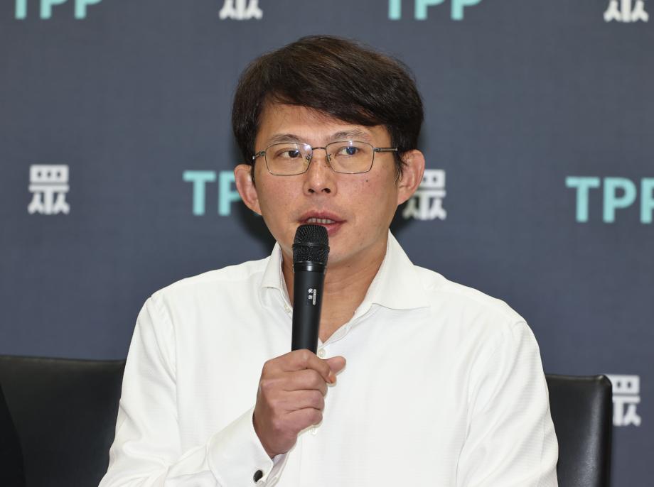 罷雙吳4騎士交保金比共諜高　黃國昌譏：綠共與紅共零距離
