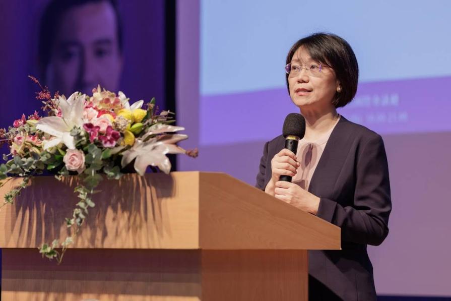 翁曉玲撰文批「陰險」設陷阱害年輕人　中選會：有心人造謠！「法盲」行為