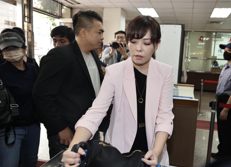 超快速！高虹安涉詐領助理費案　高院法官要檢辯「5分鐘就應說服法官」