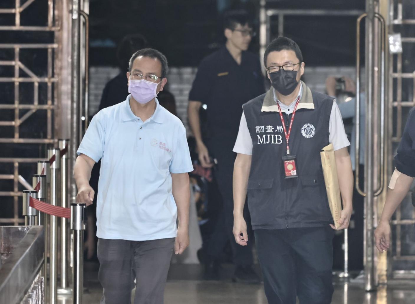 國民黨台北市黨部書記長初文卿（左）。林啟弘攝
