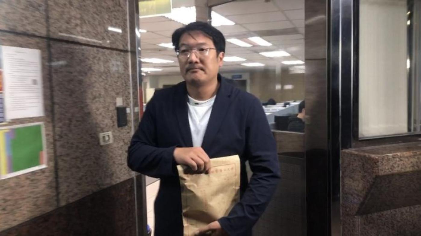 張淵翔確定以40萬元交保。中央社