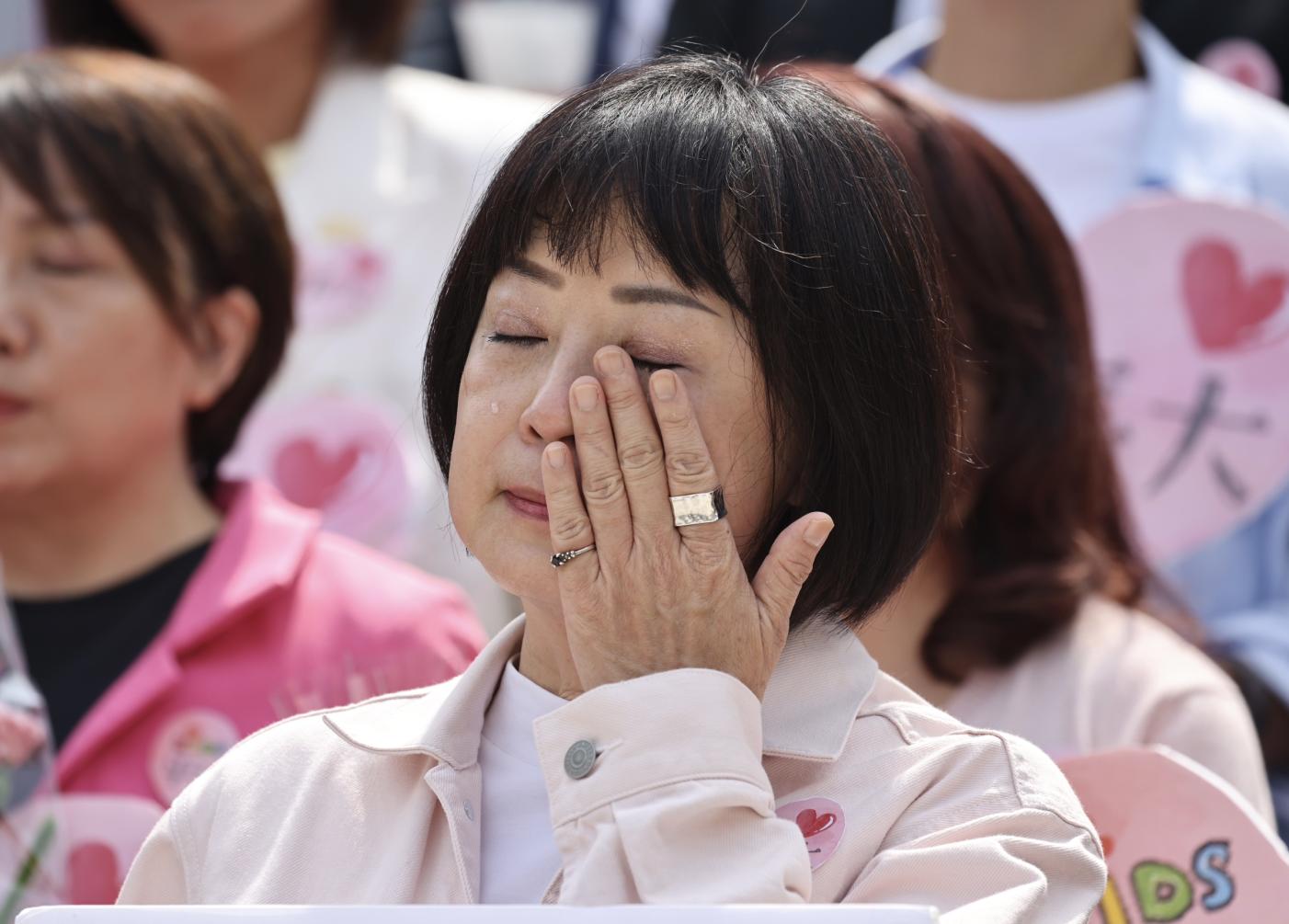 林月琴遭控時擔任剴剴案外聘督導失職，她發聲明駁斥，9日現身立院時更難過落淚。林啟弘攝
