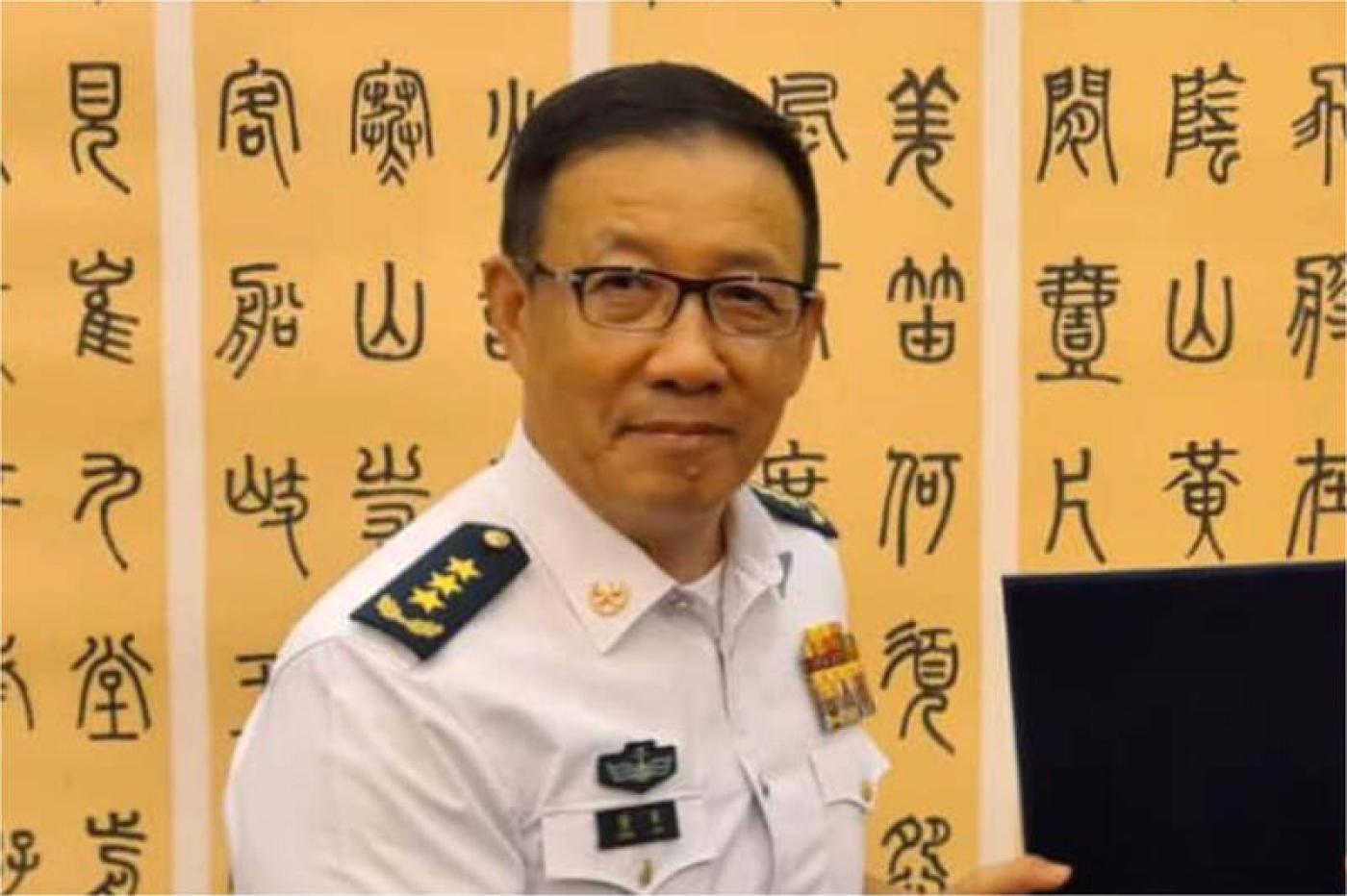 去年美中香格里拉會談，穿著海軍軍服的中國國防部長董軍代表出席。翻攝Republic of Singapore Navy臉書