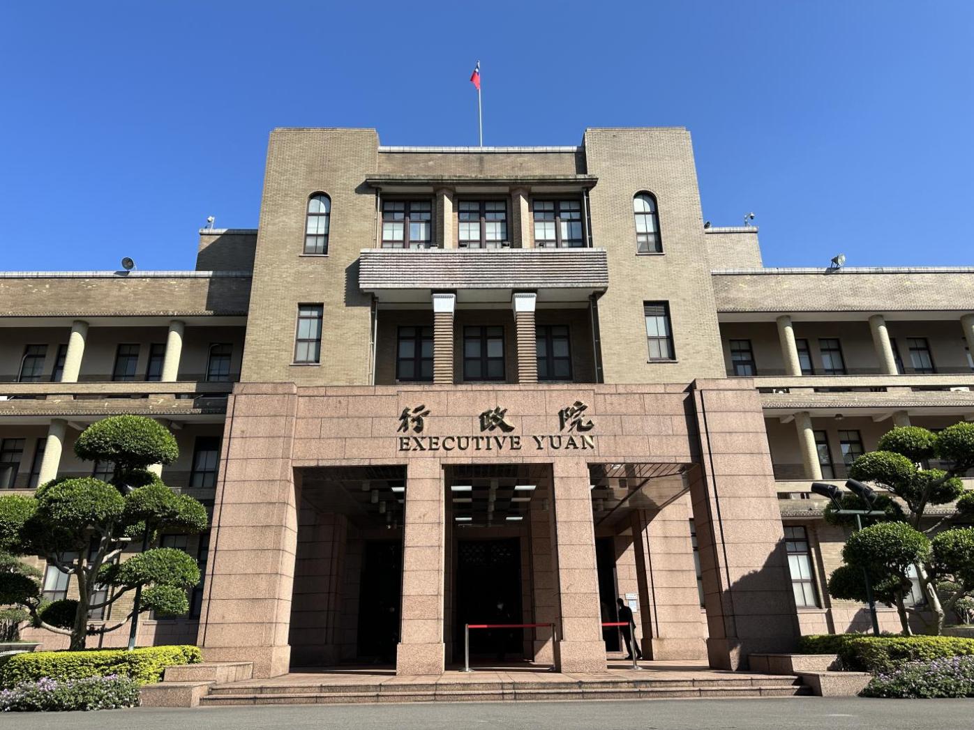 行政院通令各級機關、地方政府，禁軍公教持有中國居住證。資料照片／林啟弘攝