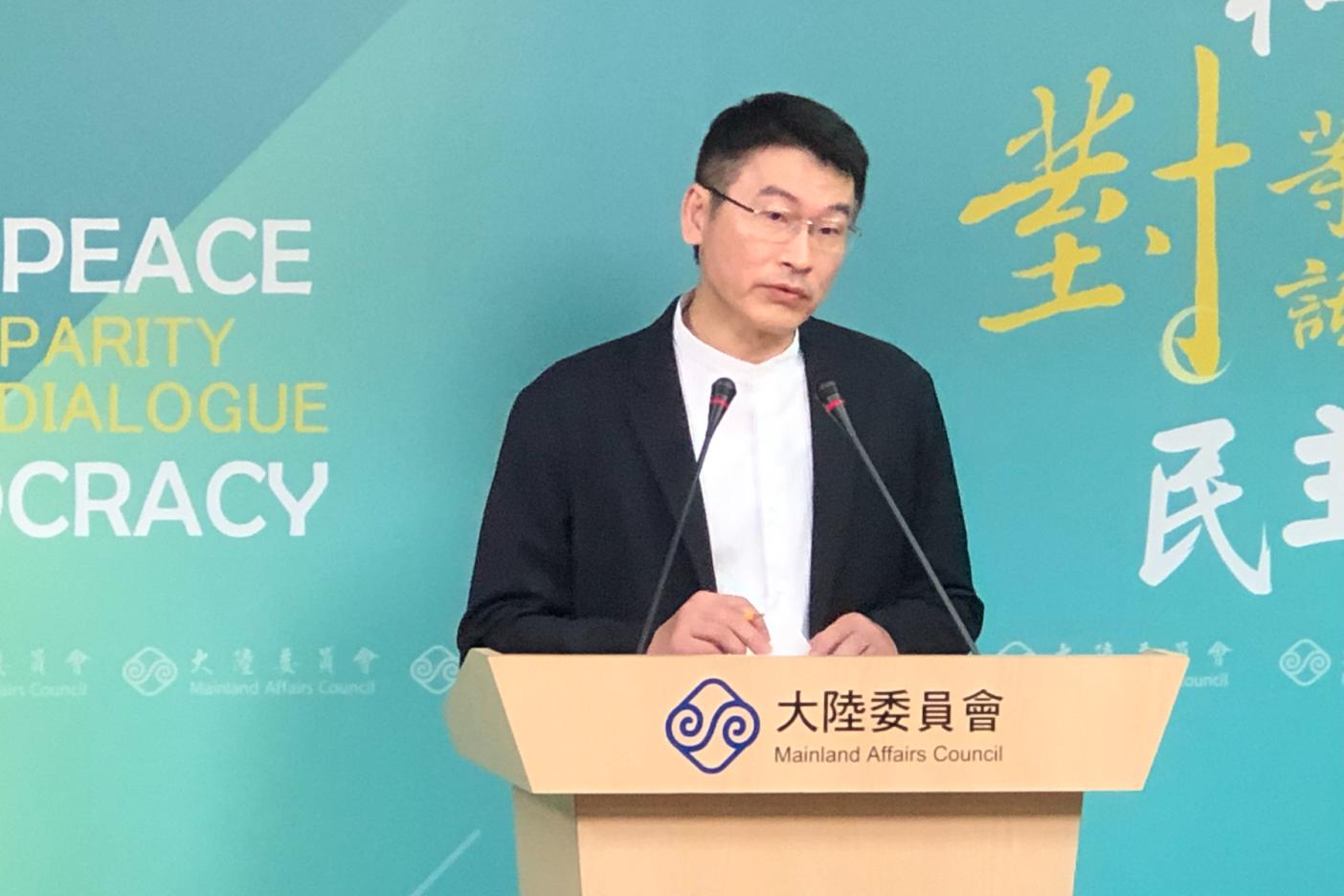 陸委會副主委梁文傑5日主持例行記者會。張英傑攝