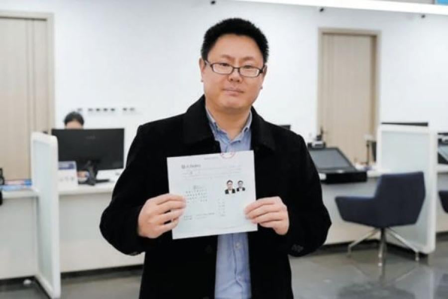陸委會首開鍘！台籍教師張立齊領中國定居證　遭廢止「台灣身分」
