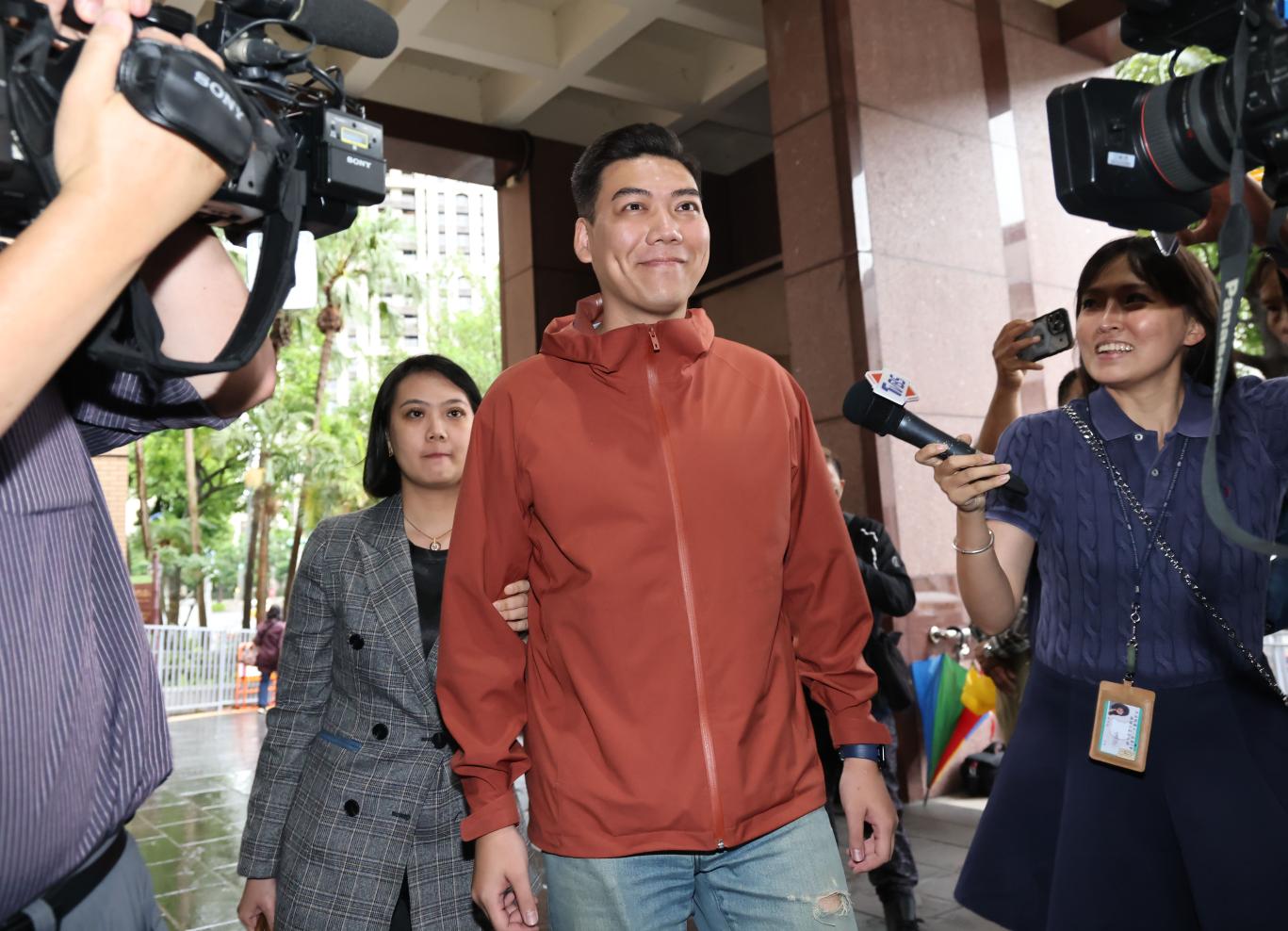 賴苡任6日表示，罷免民進黨立委吳思瑤二階連署，團隊評估總份數已達法定門檻。資料照片／林啟弘攝