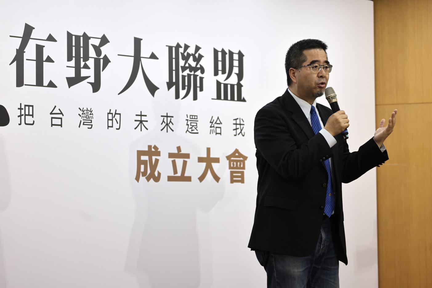 傳出中國方面以商談「馬習三會」作為誘因，力邀馬英九訪中，蕭旭岑駁斥稱假消息。林啟弘攝