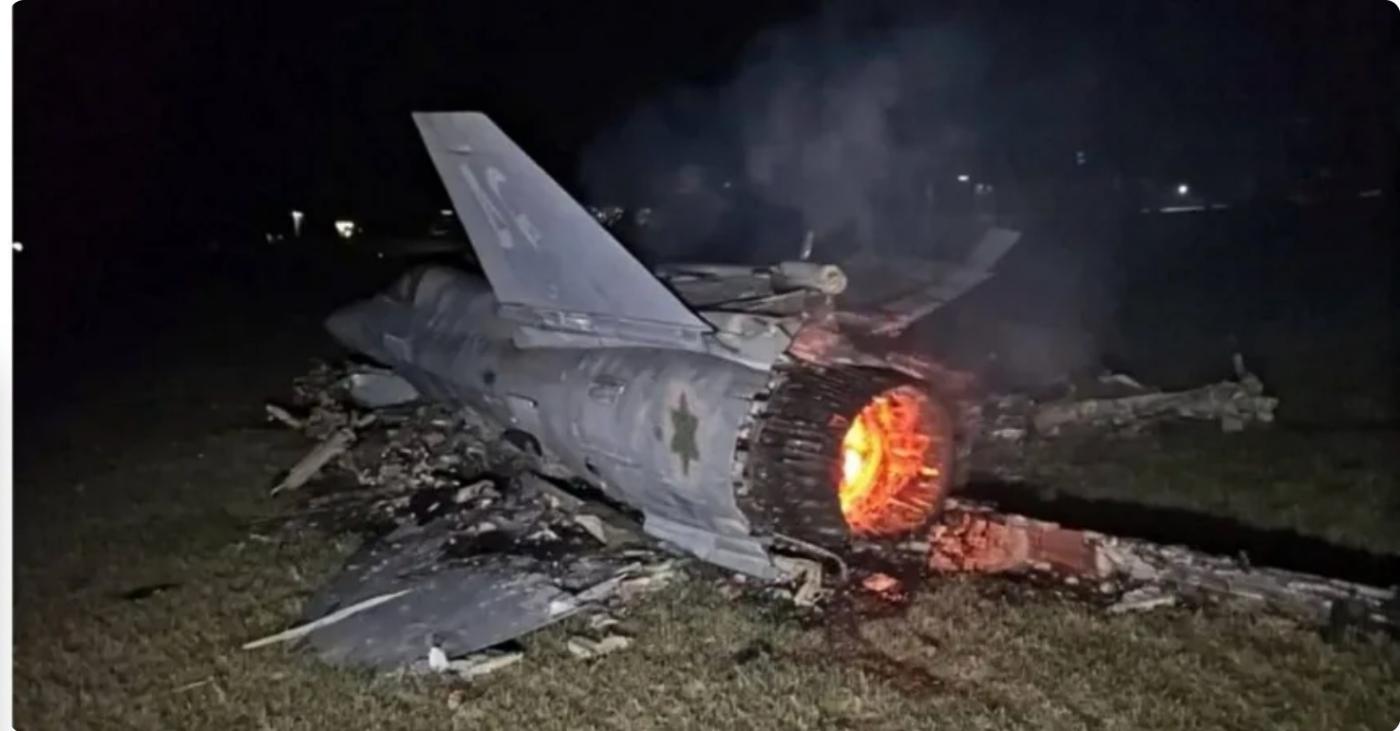 這張「一眼假」的F-35遭伊朗擊落照片，在中國官媒和網路熱議。翻攝網路