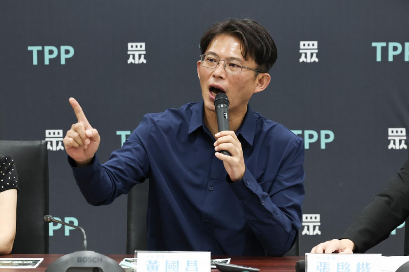 黃國昌17日表示，苗博雅沒當過執業律師，可能不了解第一線被告在面對檢察官問案狀況。中央社