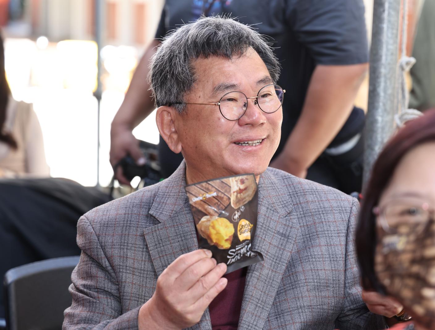 陳明文遭爆不請自來出席協調會，還在會中開砲施壓官員，但他否認稱是蔡易餘邀請。資料照片／林啟弘攝