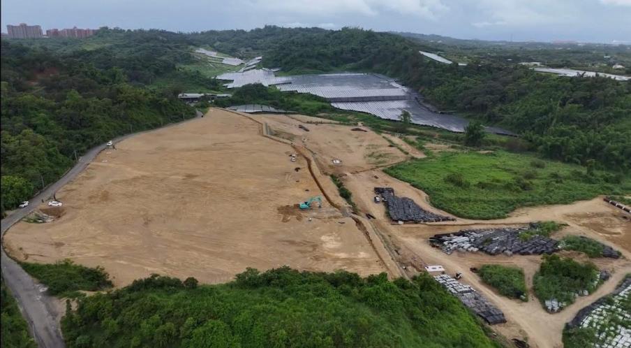 綠色奇蹟？「雞絲麵博士」搞光電廠砍樹、挖平山坡地　陳其邁「震怒」經濟部撤銷許可