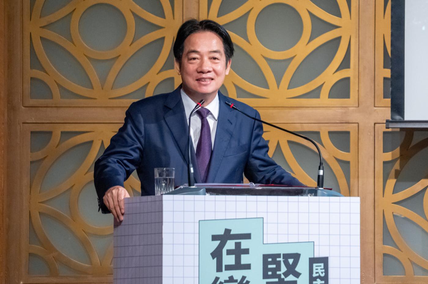 總統賴清德（圖）24日晚間在桃園出席桃園市客家青年會論壇活動，並進行「團結國家十講」第二講。中央社
