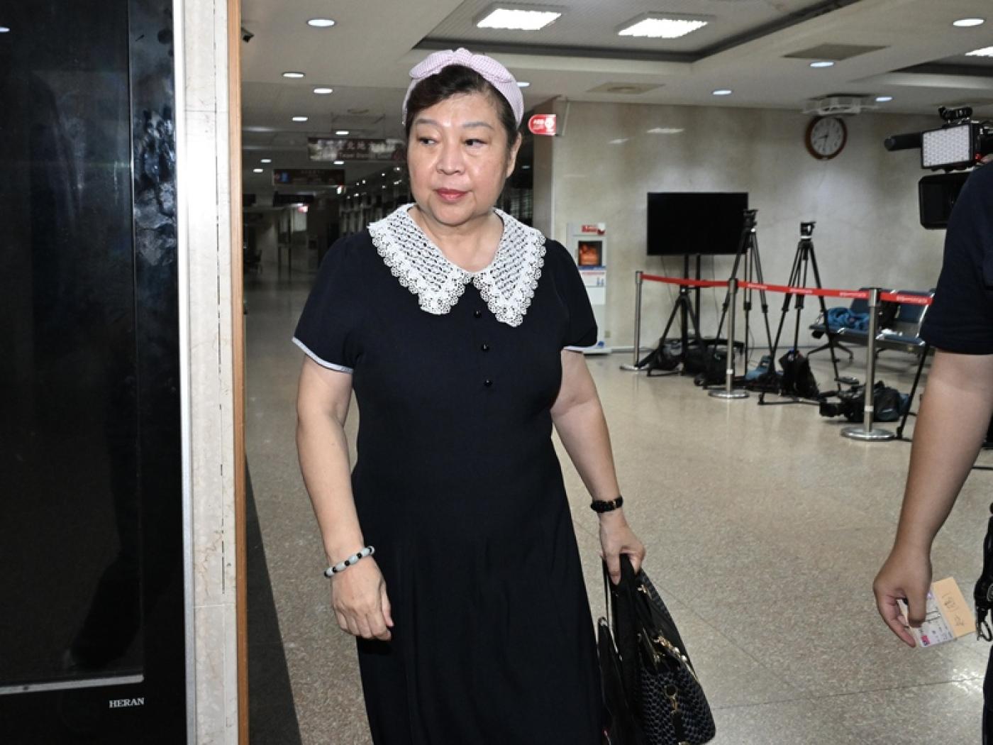 國民黨立委羅明才新店服務處主任繆維蕙羈押禁見。中央社