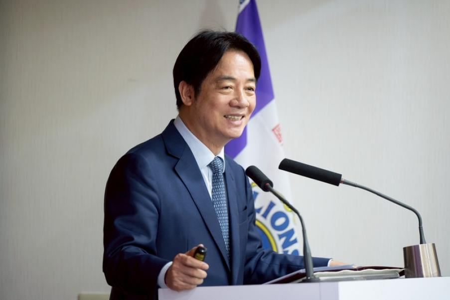 賴清德第四講轟在野凍刪國防預算　 宣布提升軍人福利商務艙空位「可優先升等」