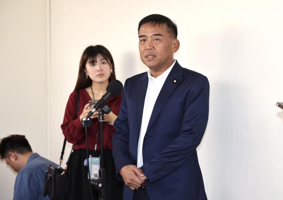 涉罷免伍麗華連署不實列共犯　盧縣一用line表示：「無回應，謝謝」