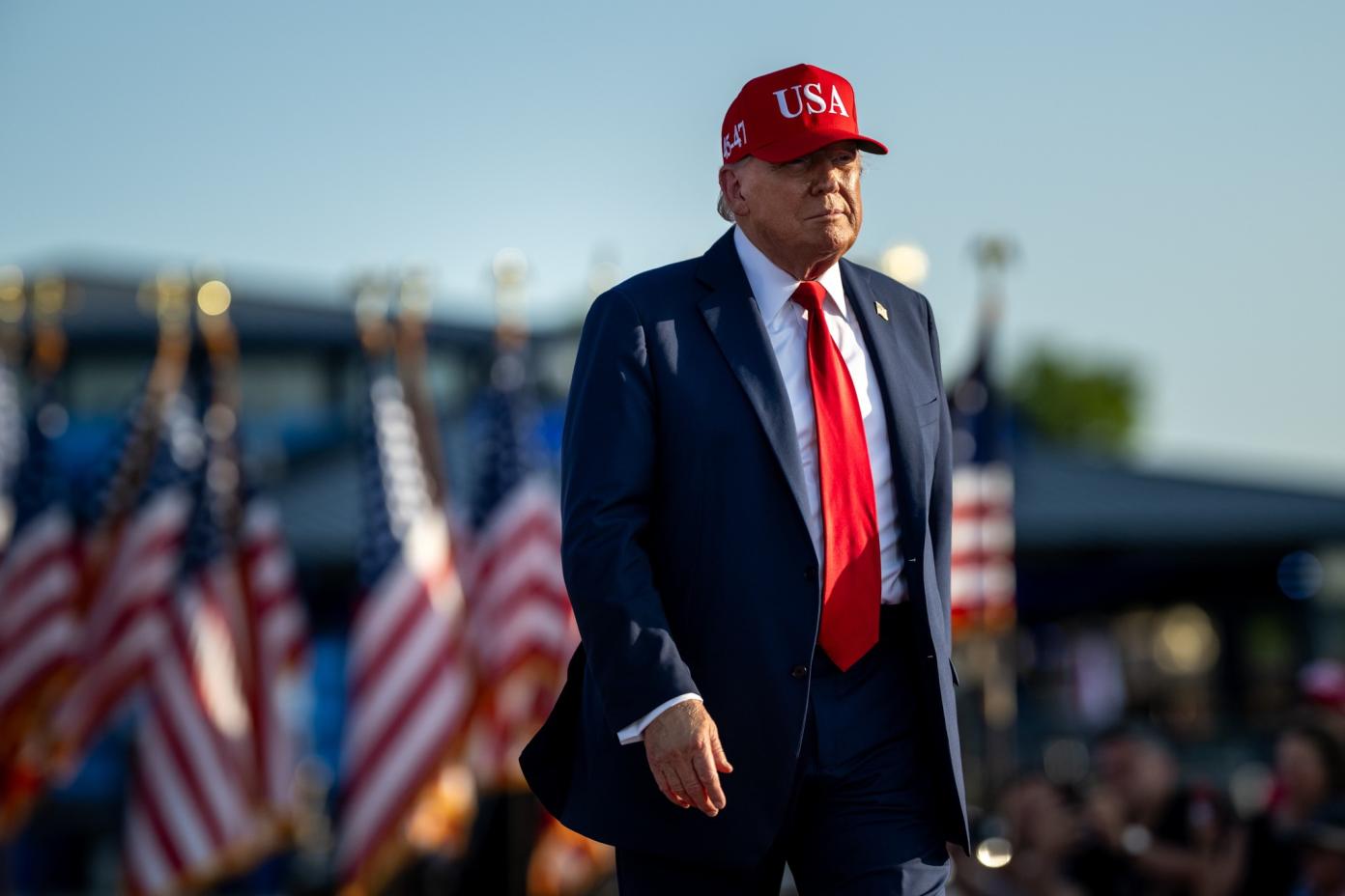 美國總統川普5日表示，已簽署12封關稅通知函，7日寄出。翻攝TheWhiteHouse粉專