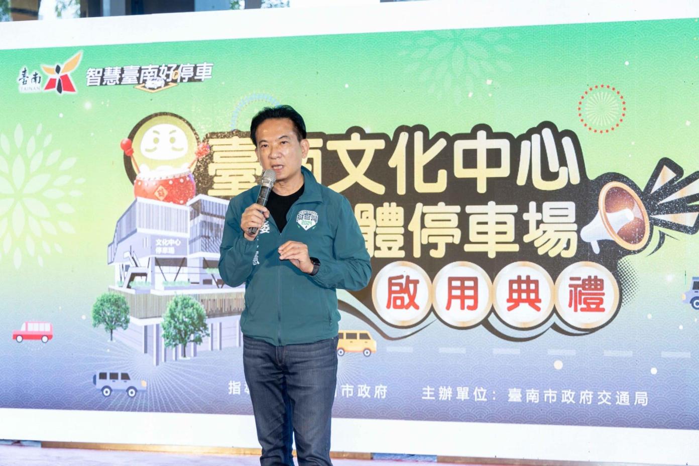 林俊憲遭爆競選提袋是中國製。翻攝林俊憲臉書