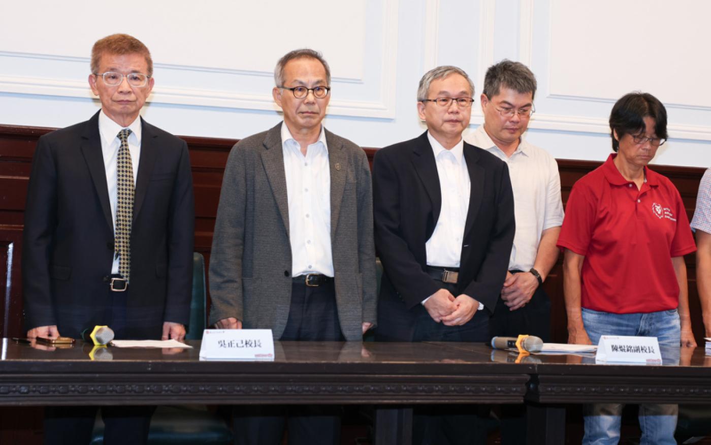 台師大教評會經3級3審，今天確認解聘周台英（右一），4年內不得聘任為教師。資料照片／中央社