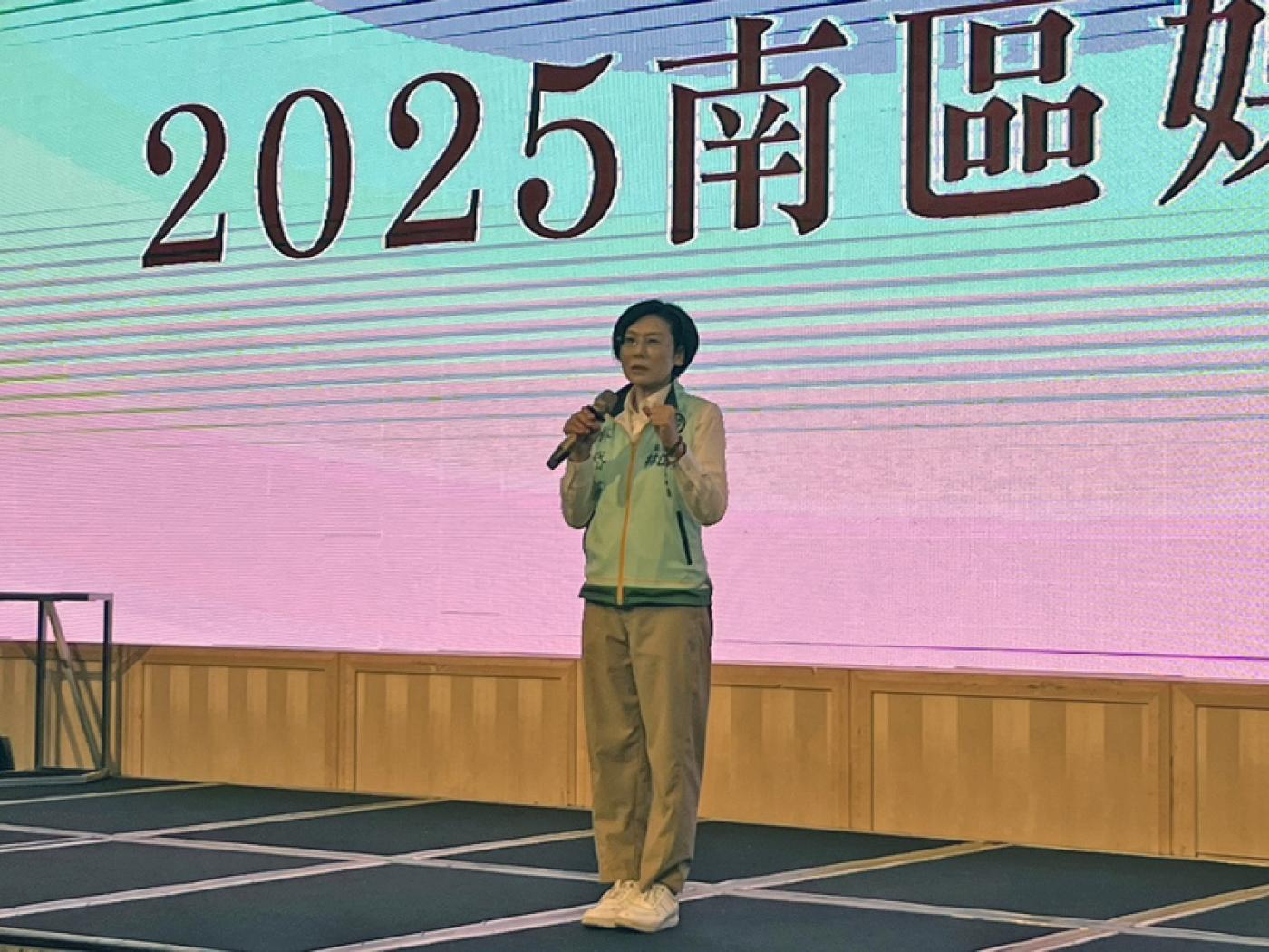 民進黨籍立委林岱樺（圖）7日晚間在高雄出席「2025台灣連鎖加盟促進協會」南區媒體餐敘，公開表示，會繼續投入高雄市長黨內初選。中央社