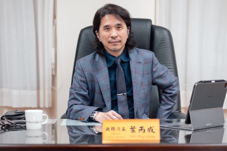 洩個資案調查結果出爐！葉丙成「未違性平法」 范雲喊：難以接受