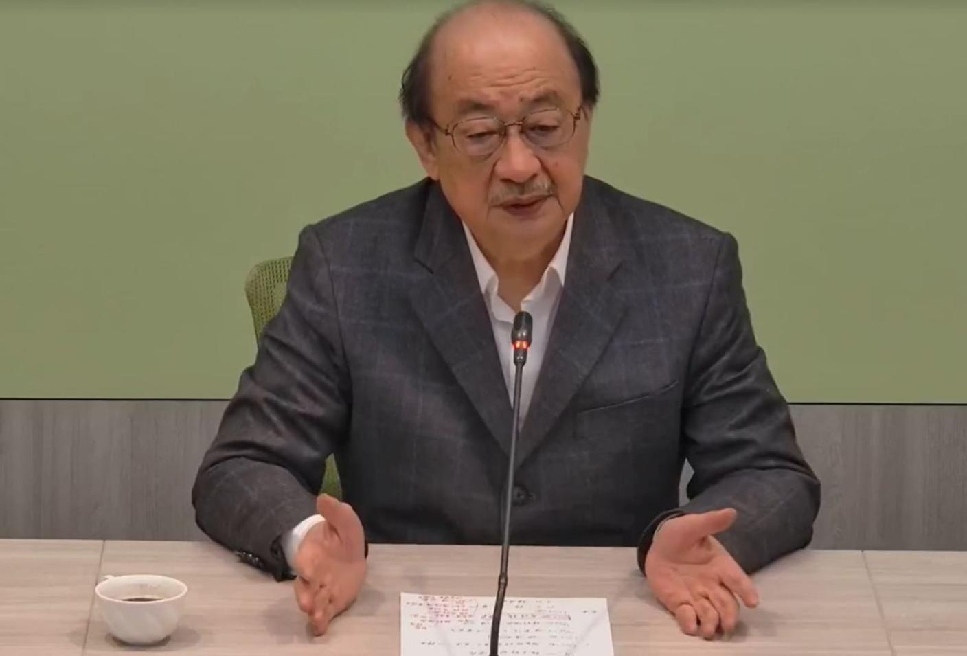 柯建銘擔任民進黨立院總召已經25年，連他自己都自嘲是「萬年總召」。翻攝民進黨立院黨團臉書