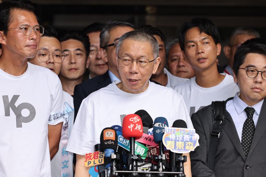 民眾黨將現「兩個太陽」？黃國昌酸綠營炒作沒成功　他揭兩人關係：更像雙航母戰鬥群
