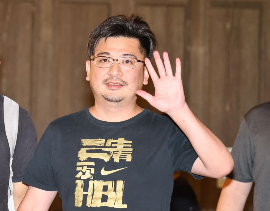 9人鬧劇減2！連勝文勸退成功　謝典林宣布不選國民黨主席