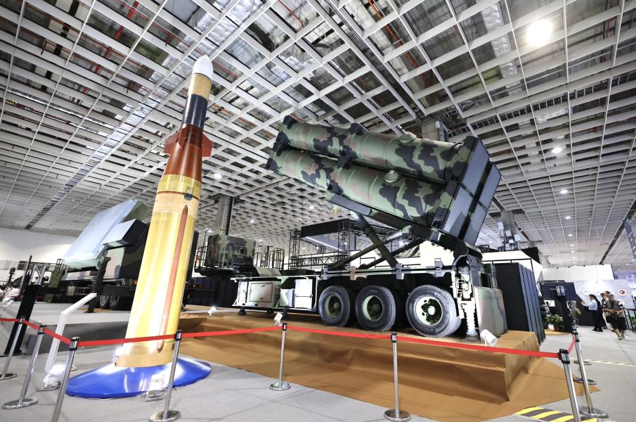 中科院研發「強弓防空飛彈」系統首度公開　提升台灣反彈道飛彈攔截效能