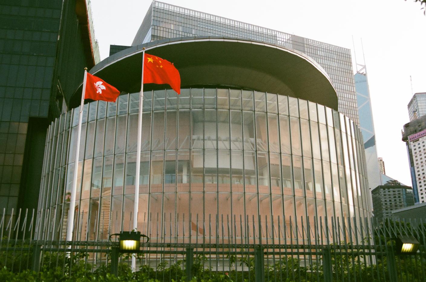 香港時局系列報導三／ 香港局勢艱困媒體尚存發展空間學者借鏡戒嚴經驗提實踐方案