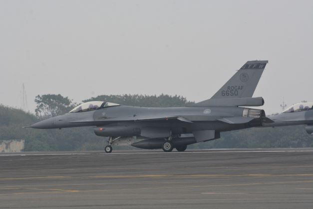 F-16V墜海搜救！空軍今午終止打撈作業　29日舉辦公祭